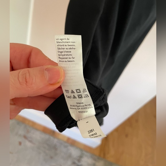 SPANX - Socialight Smoothing Slip - Black - XL - Picture 4 of 9